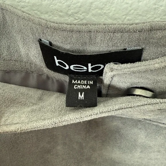 Suede skirt from Bebe - Picture 3 of 3